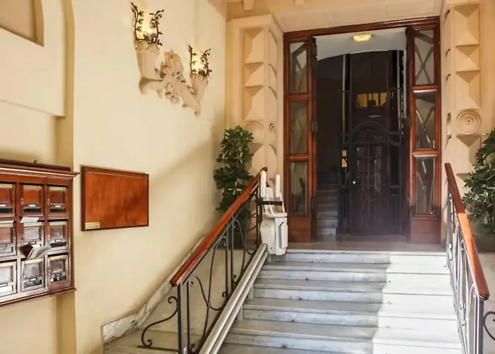 La Cornice